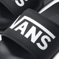 Marca:
                    
                        
                            Vans
                        
                    
            
                    Ojota   Vans  Negro M La Costa Slide-On