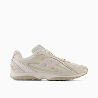 Marca:
                    
                        
                            New Balance
                        
                    
            
                    Zapatillas   New Balance  Beige 204 U