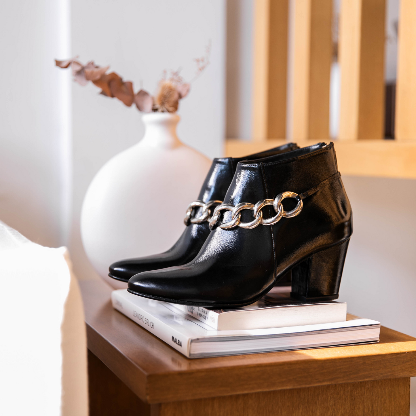 BOTA MANSFIELD NEGRA